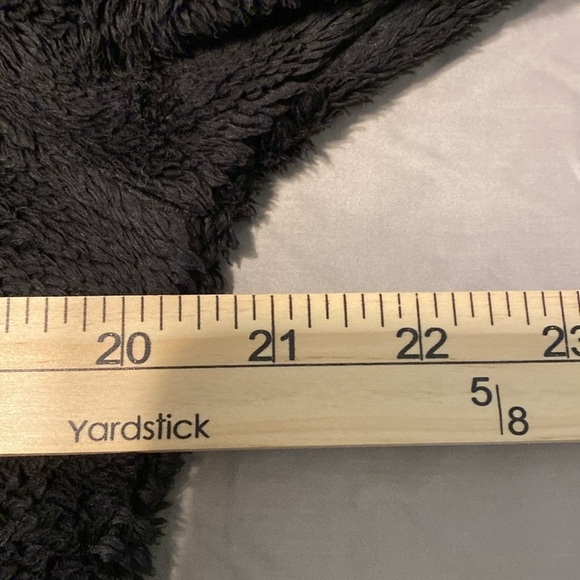 The North Face women’s hooded jacket size medium - Picture 6 of 8